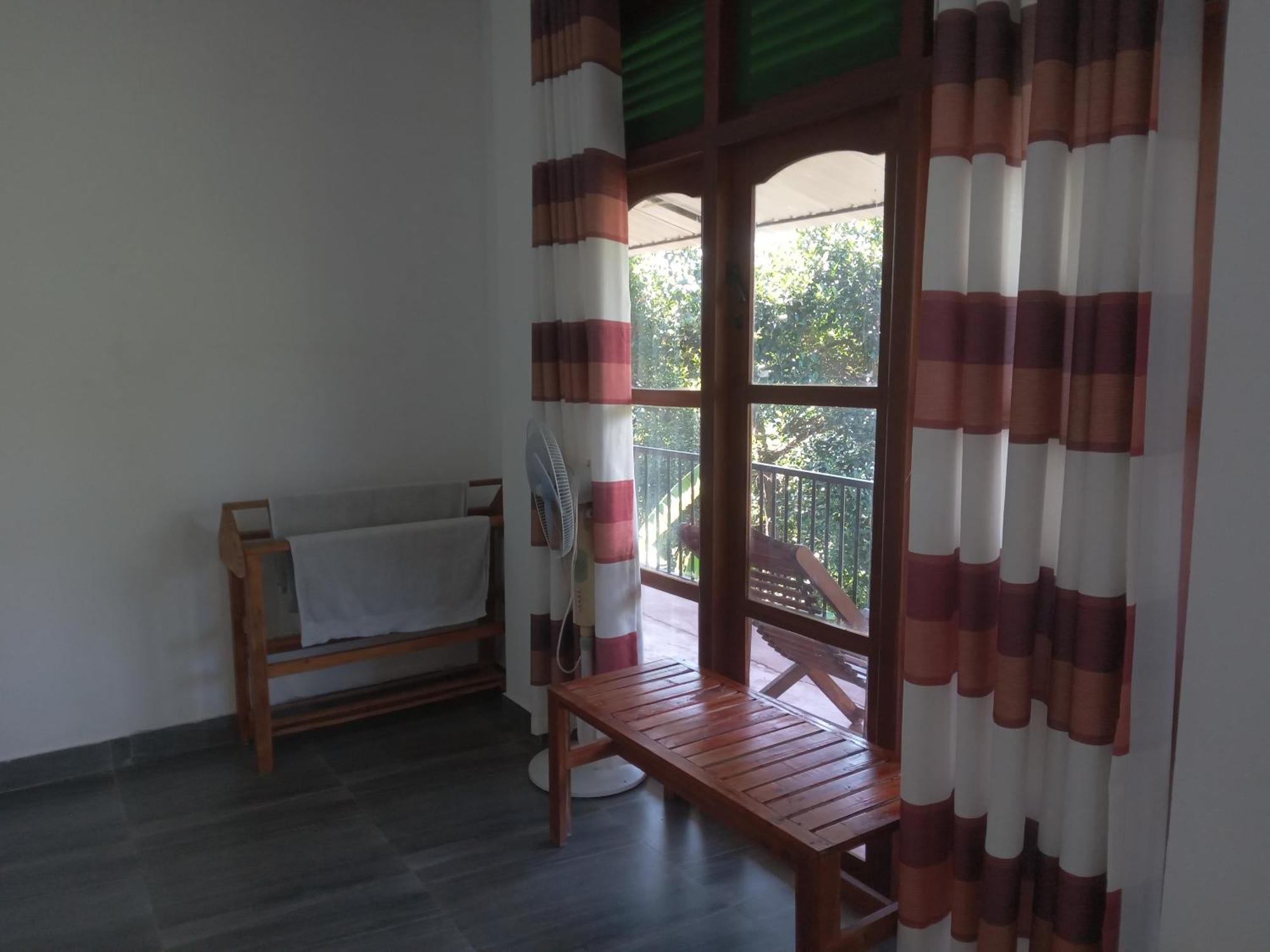 Chamodya Home Stay Ella Bagian luar foto