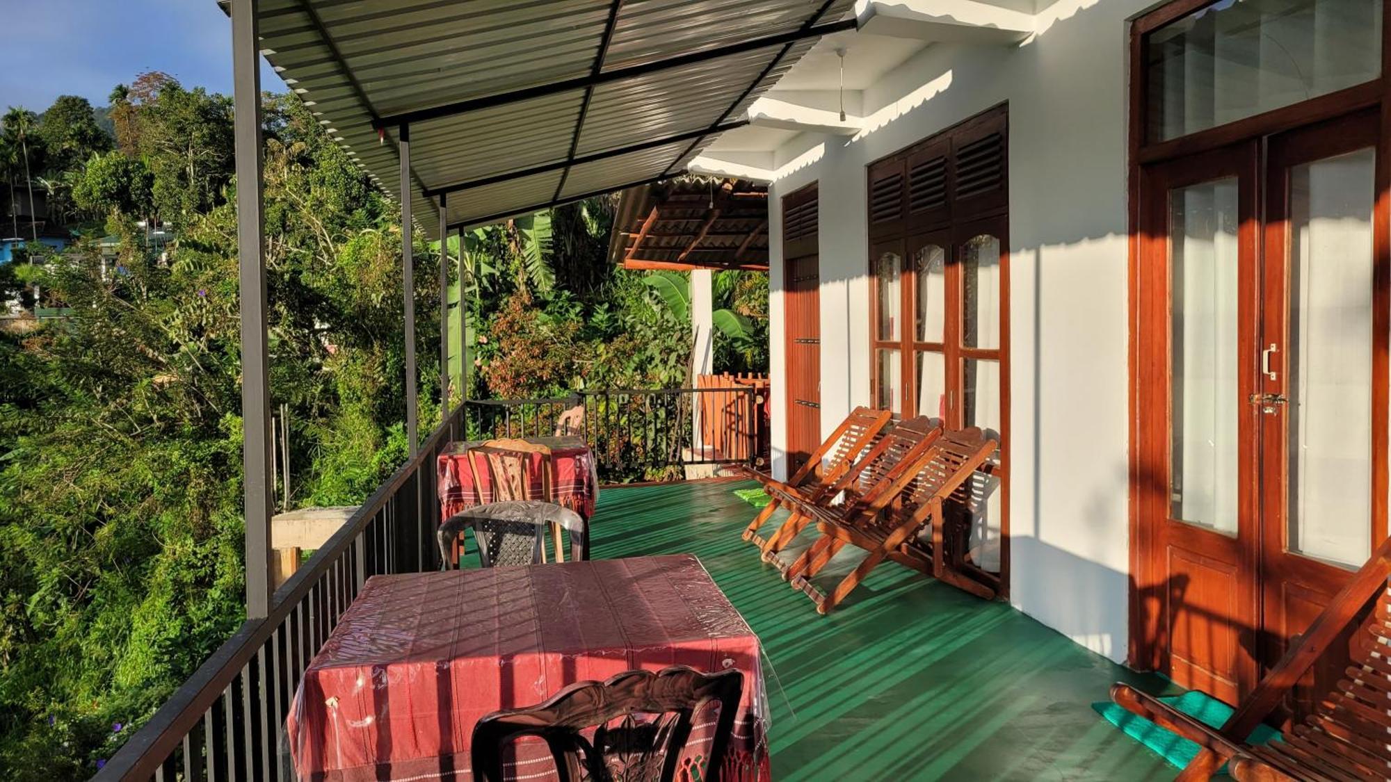 Chamodya Home Stay Ella Bagian luar foto
