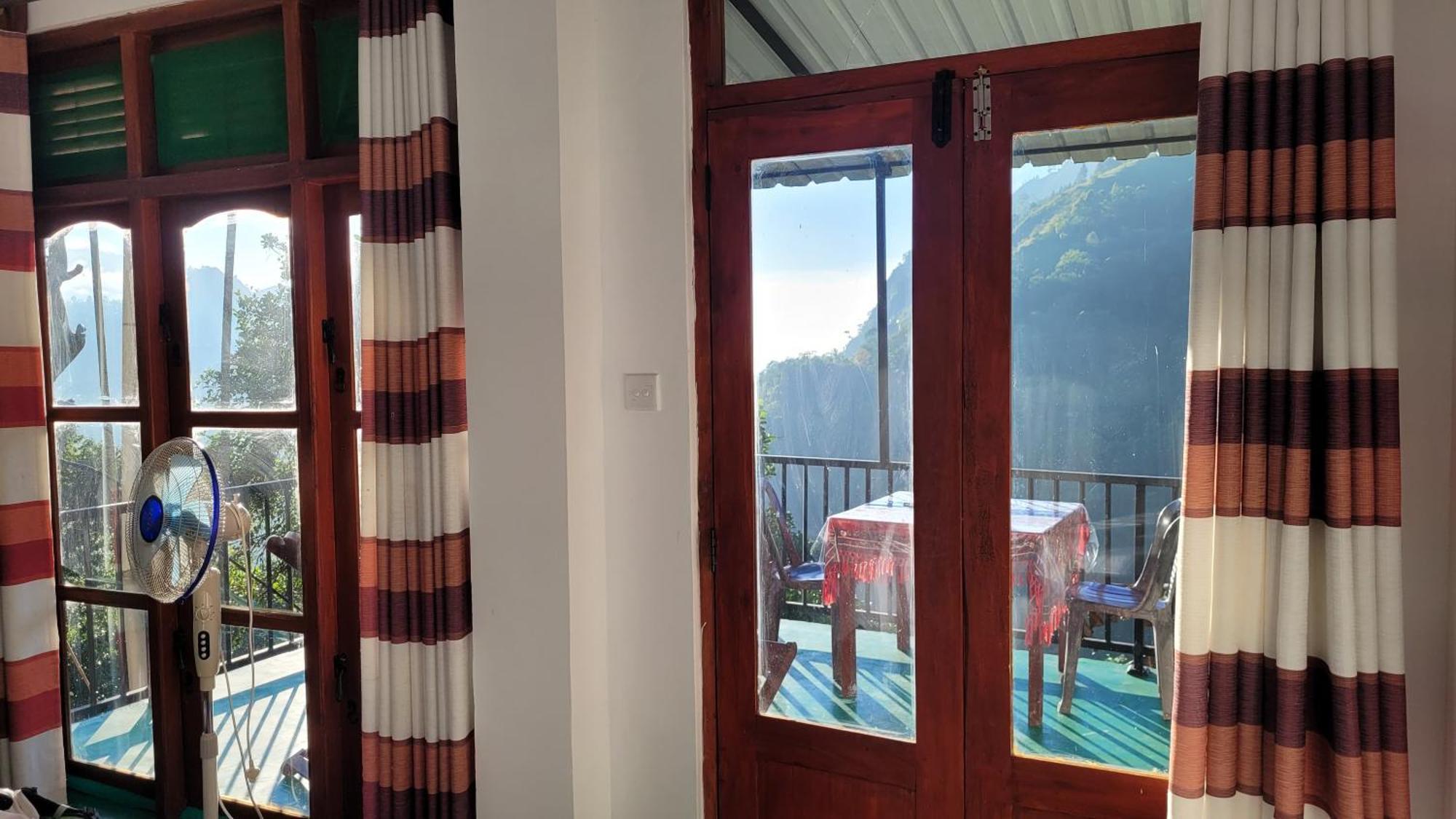Chamodya Home Stay Ella Bagian luar foto