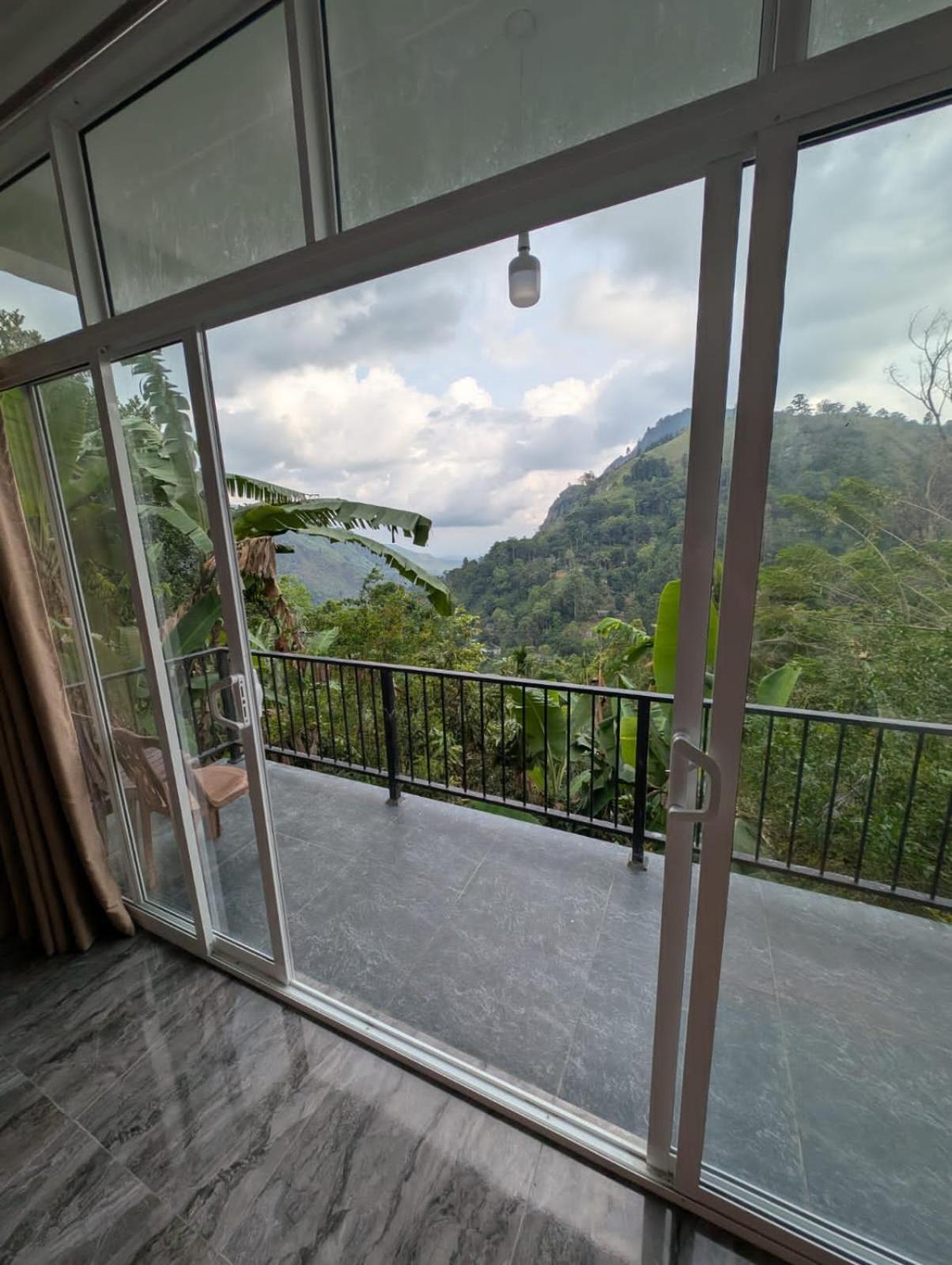 Chamodya Home Stay Ella Bagian luar foto